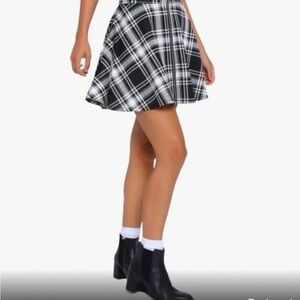 EUC Hot Topic Skater skirt